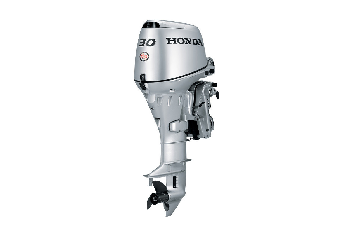 Honda 30hp Outboard | Remote Mechanical, Electric Start, 20" Shaft | BF30D3LRG - Image 3